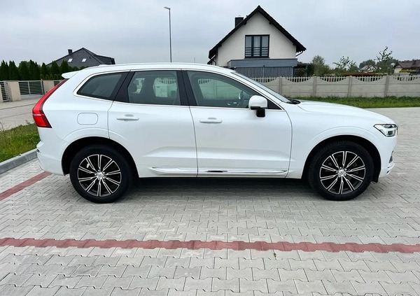 Volvo XC 60 cena 130900 przebieg: 119000, rok produkcji 2017 z Stęszew małe 631